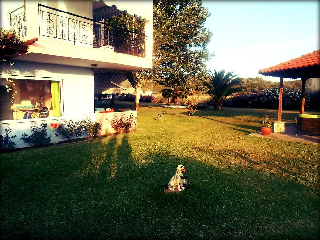 Chrissi Ammoudia Apartment Toroni